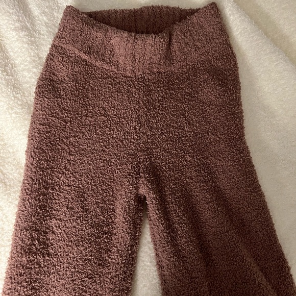 TWO skims cozy sets in s/m - Picture 3 of 10